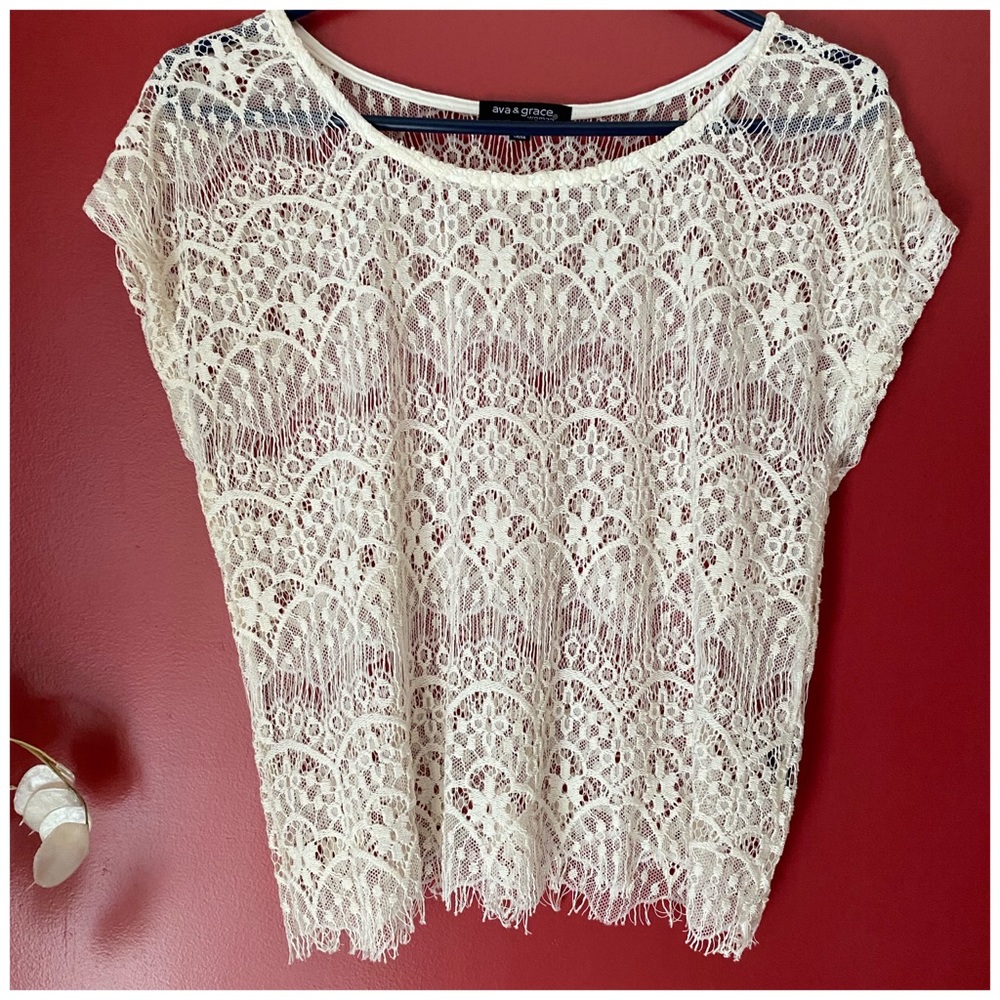 Ava and Grace shear lace top